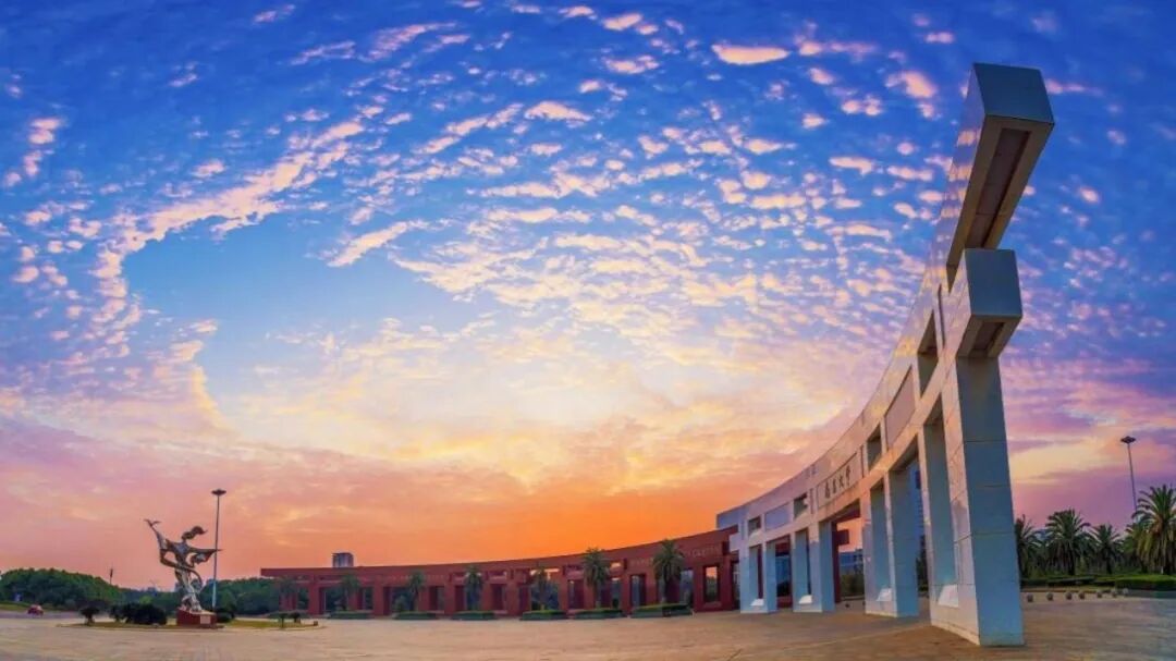 南昌大學和普瓦提埃大學國際企業管理碩士2026招生簡章